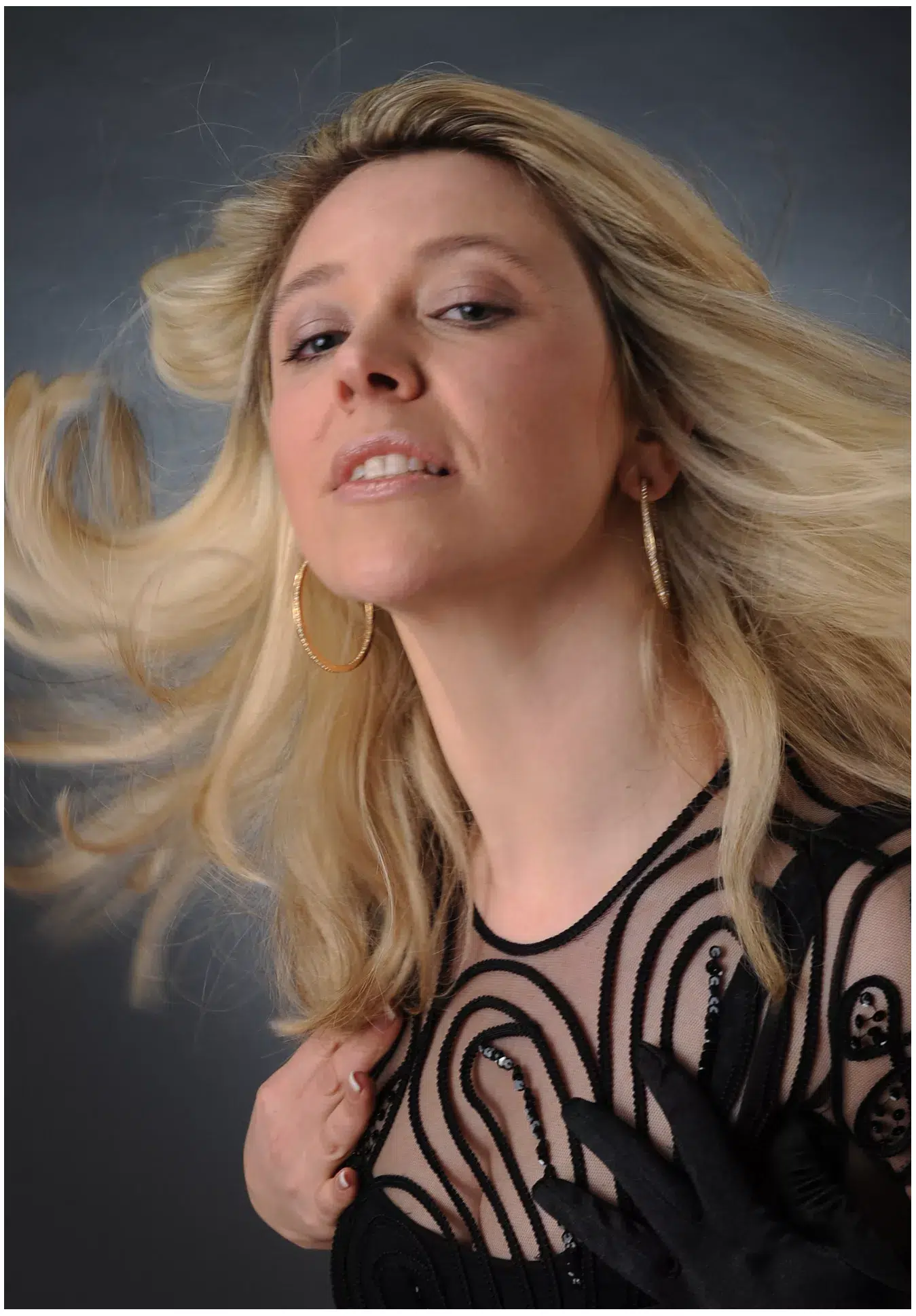 Junge Frau mit blonden Haar