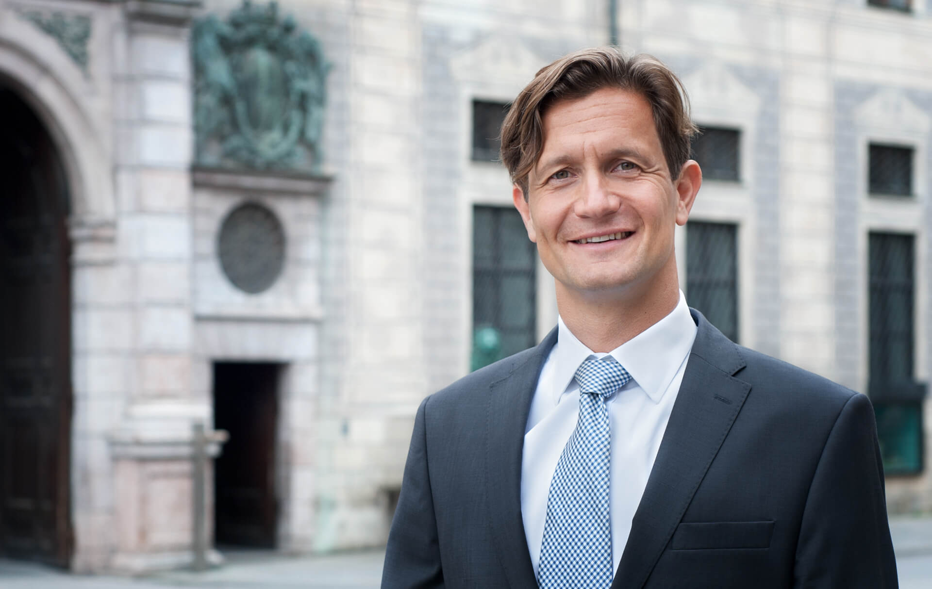 Businessportrait München Outdoor geschäftsführer